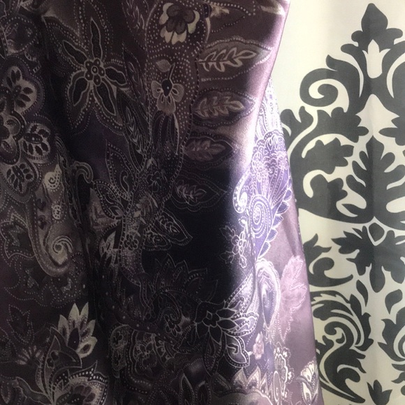 PRELOVED pair of sexy nighties - Picture 6 of 8